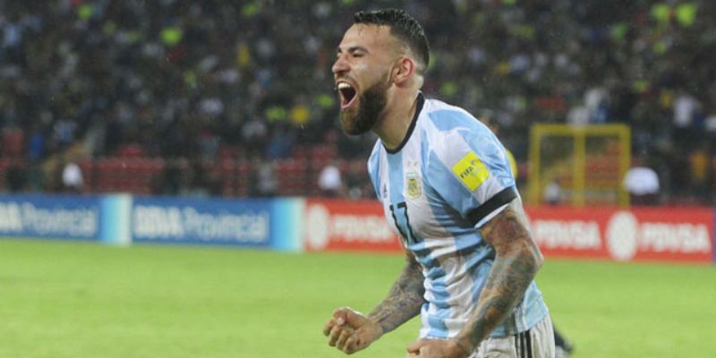 Otamendi's Impact on the Pitch: A Tactical Analysis